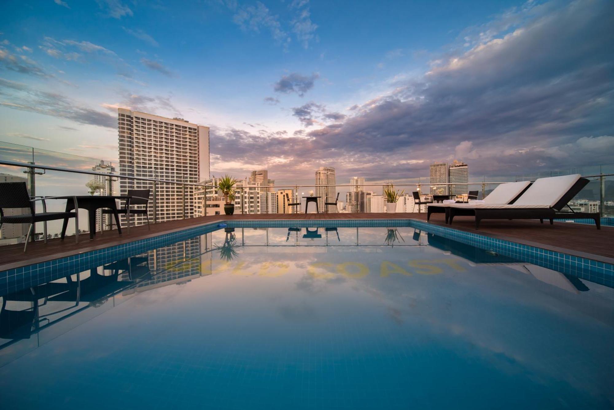 Goldcoast Hotel Nha Trang Exteriör bild